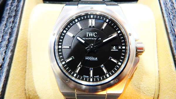 【大阪梅田】IWC インヂュニア 生産終了モデル IW323902を買取致しました。